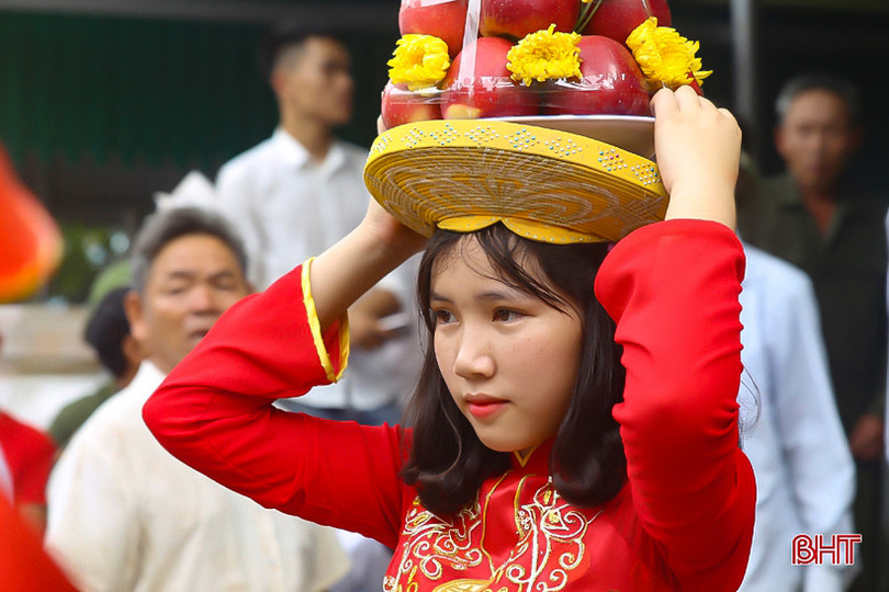 Tưng bừng lễ rước tại hội đền Chiêu Trưng Đại vương năm 2019