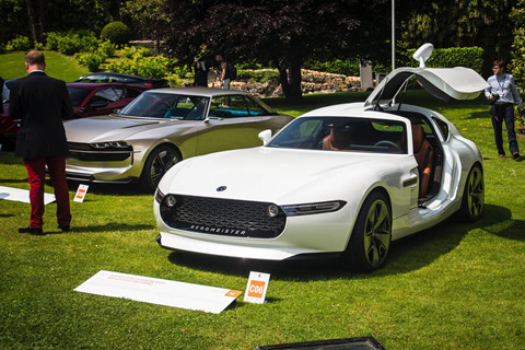 Bên cạnh việc tôn vinh những mẫu xe cổ điển tuyệt đẹp như Alfa Romeo 8C 2900B Berlinetta Touring 1937, lễ hội Concorso d’Eleganza Villa d’Este còn là nơi mà các hãng xe công bố những dự án concept hay bản mẫu trước khi đi vào sản xuất. Lễ hội Concorso d’Eleganza Villa d’Este năm nay đánh dấu sự ra mắt của mẫu concept Austro Daimler Bergmeister ADR 630 Shooting Grand. Mẫu xe này được tạo ra bởi hãng xe Projekt Austro Daimler, trong nỗ lực hồi sinh một thương hiệu lâu đời của Áo. “Họ hàng” nhà Mercedes-Benz ra mắt siêu xe mạnh 1.200 mã lực