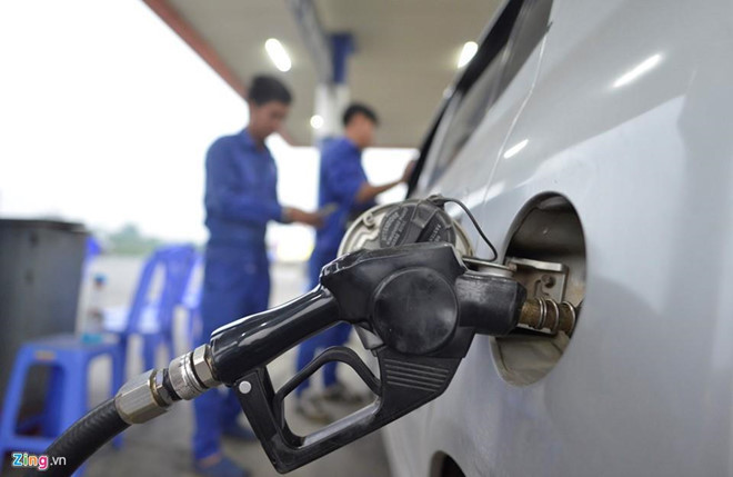 Những nguy hại cho động cơ khi đổ nhầm xăng giả, kém chất lượng