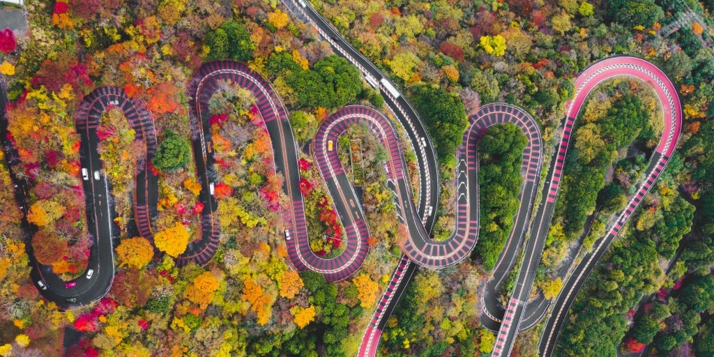 Những con đường đẹp trên thế giới khi thu về