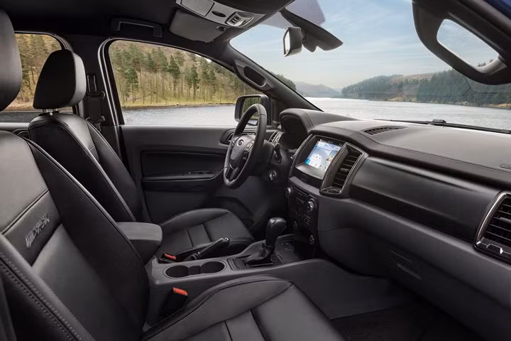 kham pha ranger wildtrak x phien ban dac biet