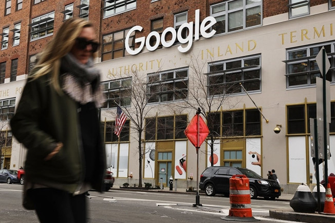 Google mới là hãng thu thập dữ liệu người dùng nhiều nhất. Ảnh: GettyImages. google do tham nguoi dung gioi hon ca facebook