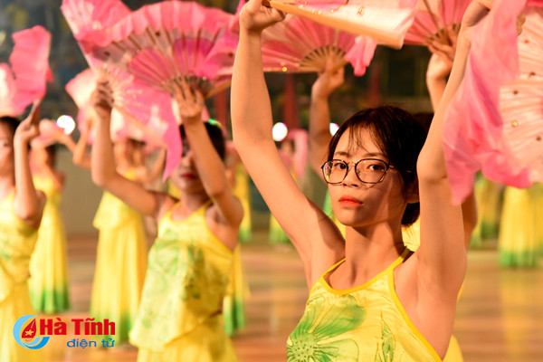 photo an tuong man the duc nghe thuat tai dai hoi tdtt ha tinh