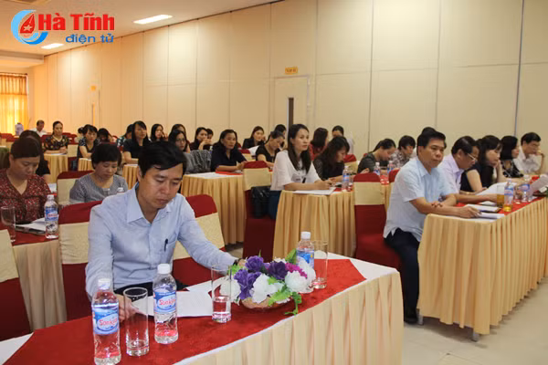 ho tro 100 phu nu ha tinh khoi nghiep thanh cong