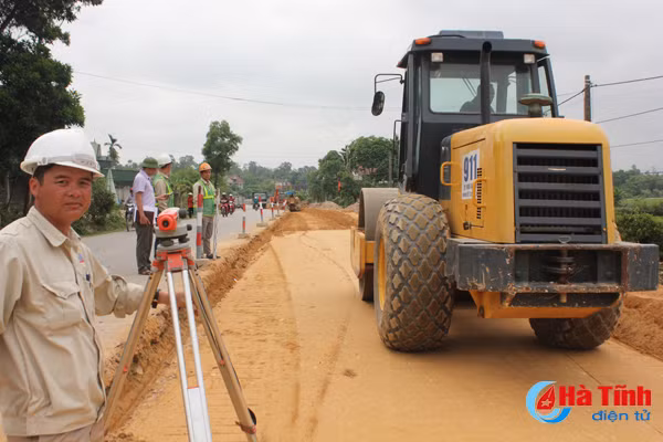 Nên giao các công trình quan trọng cho Ban QLDA giao thông tỉnh quản lý
