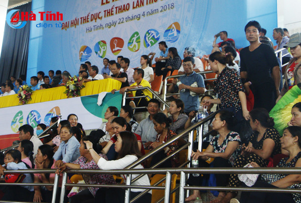 nghet tho voi man keo co tai dai hoi tdtt ha tinh