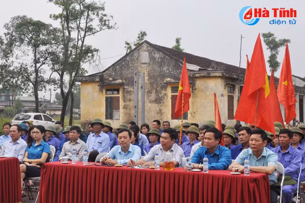 mitraco ha tinh ton vinh 7 cong nhan lao dong tieu bieu