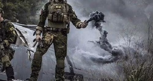 cong dung khong ngo cua luu dan khoi trong chien tranh hien dai