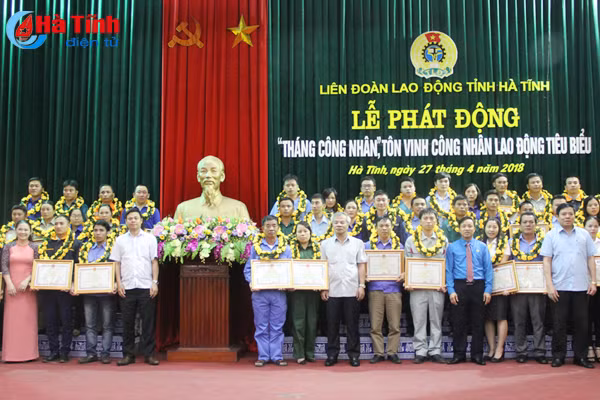 ha tinh ton vinh 50 cong nhan lao dong tieu bieu