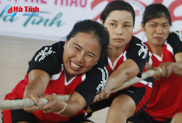 nghet tho voi man keo co tai dai hoi tdtt ha tinh