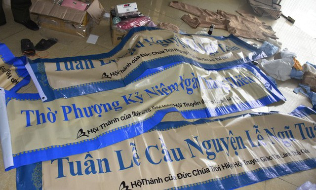 Kiểm tra cơ sở "Hội thánh Đức Chúa Trời", thu nhiều nước màu, bột trắng ảnh 2 kiem tra co so hoi thanh duc chua troi thu nhieu nuoc mau bot trang