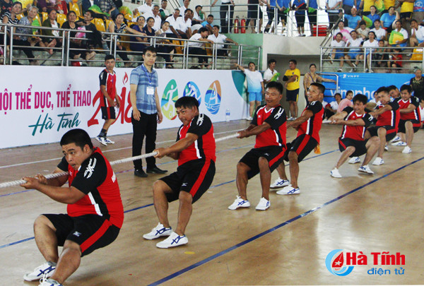 nghet tho voi man keo co tai dai hoi tdtt ha tinh