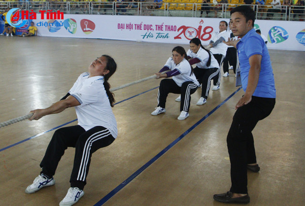 nghet tho voi man keo co tai dai hoi tdtt ha tinh