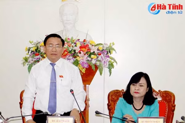 danh gia dung thuc trang viec lanh dao cua dang doi voi hdnd