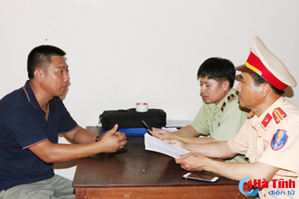 phat hien 5 tan noi tang ban suyt len ban nhau