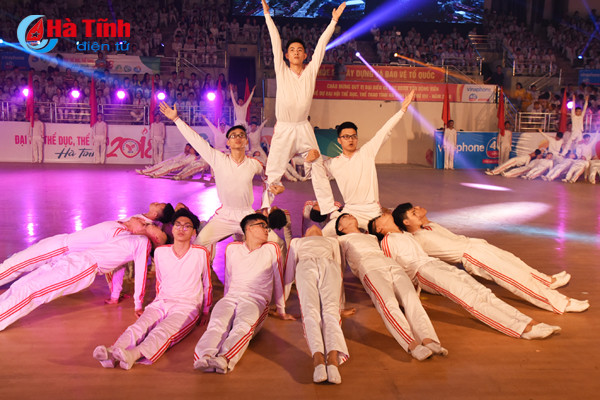 photo an tuong man the duc nghe thuat tai dai hoi tdtt ha tinh