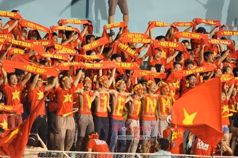 NHM Việt Nam luôn theo sát các cô gái của ĐT nữ. Ảnh: Đức Cường