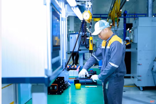 Hai “đầu kéo” đưa công nghiệp Hà Tĩnh tăng tốc