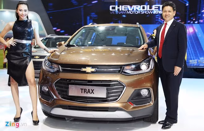 chi tiet chevrolet trax 2017 gia 769 trieu vua ve viet nam