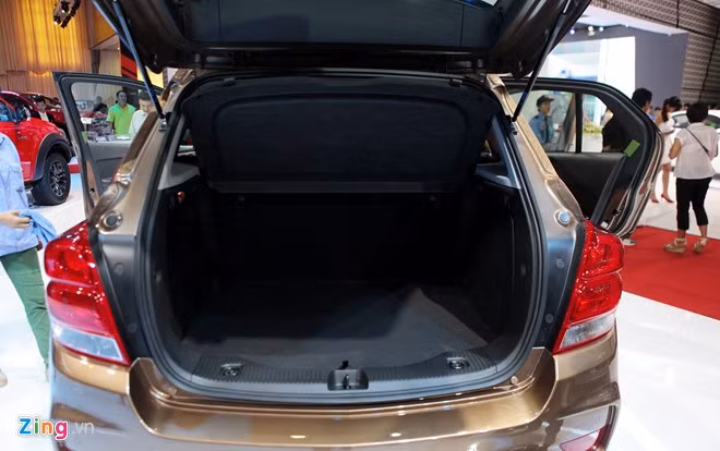 chi tiet chevrolet trax 2017 gia 769 trieu vua ve viet nam