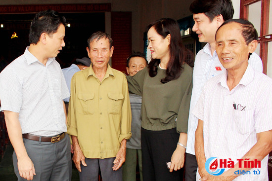 yeu cau bao cao dieu kien moi truong viec khai thac mo sat thach khe