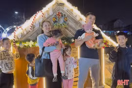 Bà con giáo dân Hà Tĩnh mừng đón Giáng sinh