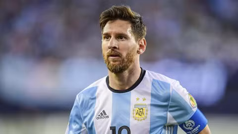 messi thoat an cam co the thi dau ngay cho dt argentina
