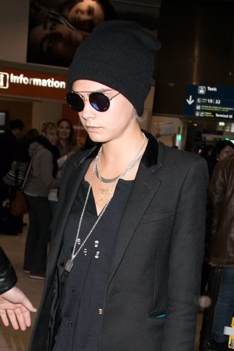 cap nhat ngay 11 chiec kinh ram dang hot hon hot nhat he nay