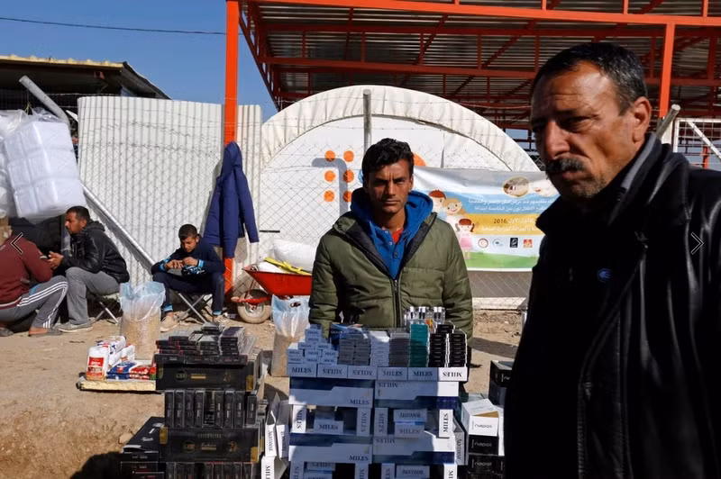 chat vat kiem song ben trong cac trai ti nan o iraq