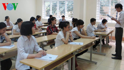 Từ tháng 5/2017, Bộ GD-ĐT bỏ thi tốt nghiệp với đại học hệ Tại chức nhieu chinh sach moi ve giao duc co hieu luc tu thang 5