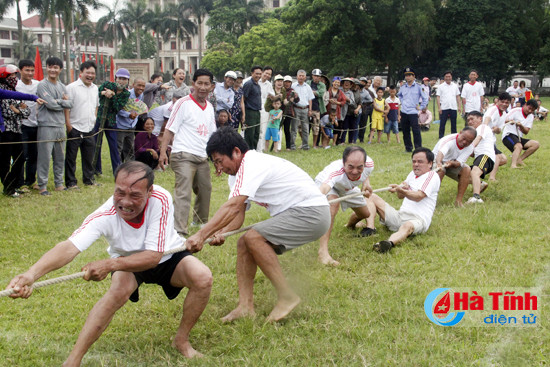 gia tre gai trai quyet liet tranh tai giai keo co dai hoi tdtt tp ha tinh