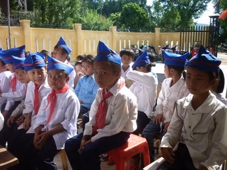 Với tấm lòng của các thầy cô giáo sẽ đem lại nhiều những mầm xanh trên vùng thượng Kỳ Anh.