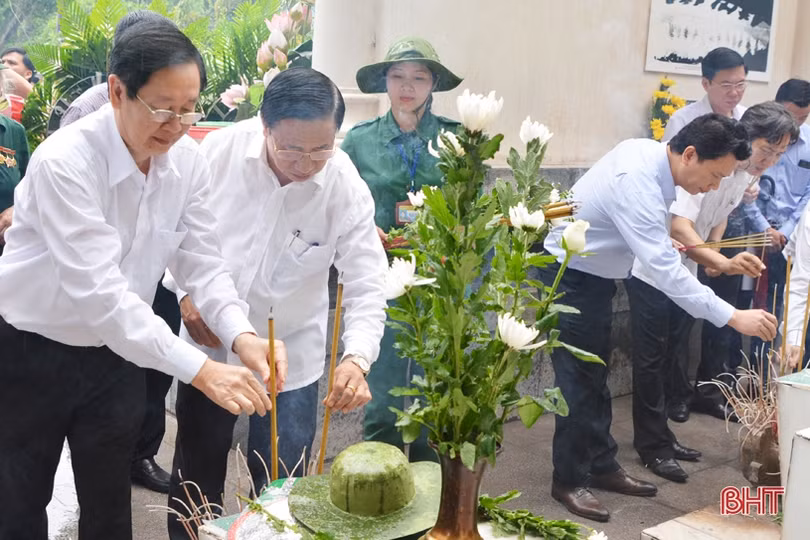 Khánh thành Đền thờ Ngã ba Đồng Lộc