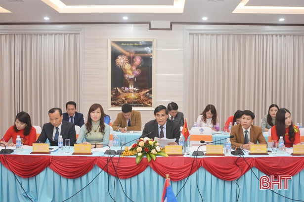 Tuyên truyền, vận động nhân dân 2 tỉnh tích cực thi đua phát triển KT-XH