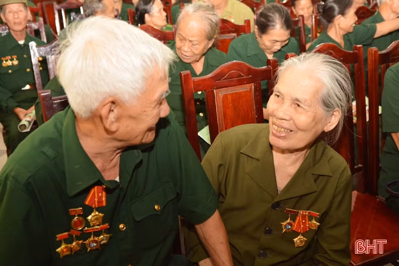 Xúc động cuộc hội ngộ cựu thanh niên xung phong Hà Tĩnh tiêu biểu