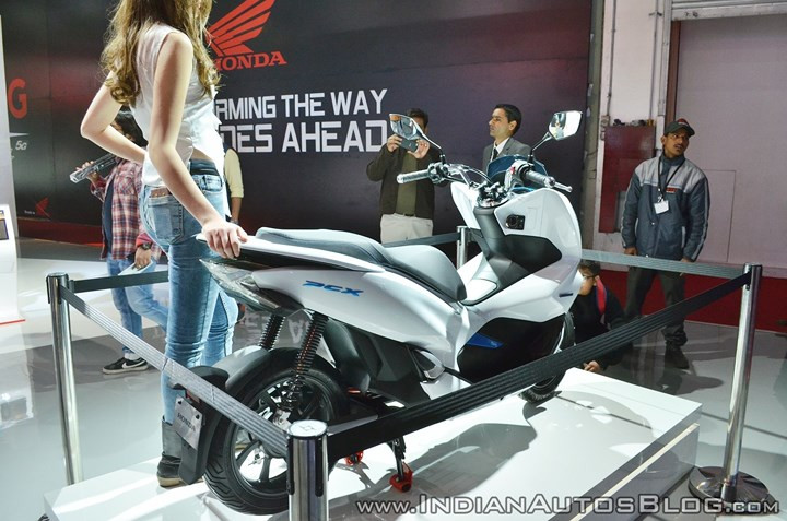 Honda PCX 125 Hybrid ấn định ra mắt vào tháng 9/2018 giá 89 triệu đồng