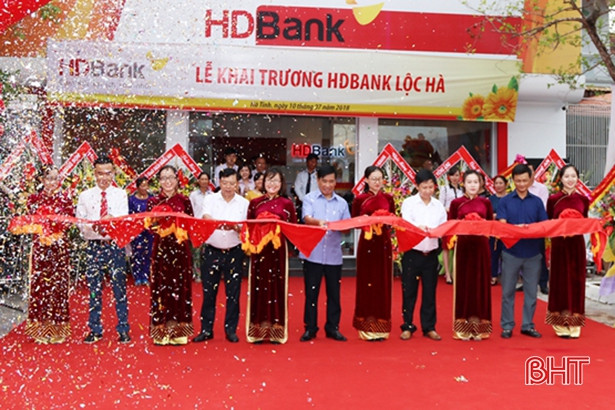 HDBank khai trương điểm giao dịch thứ 3 tại Hà Tĩnh
