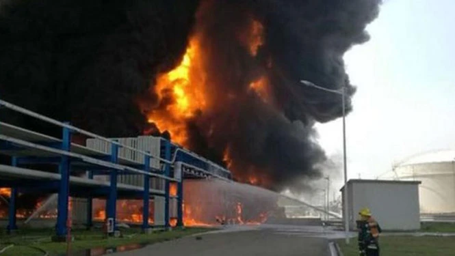 Nổ lớn ở nhà máy hóa chất Trung Quốc, 31 người thương vong