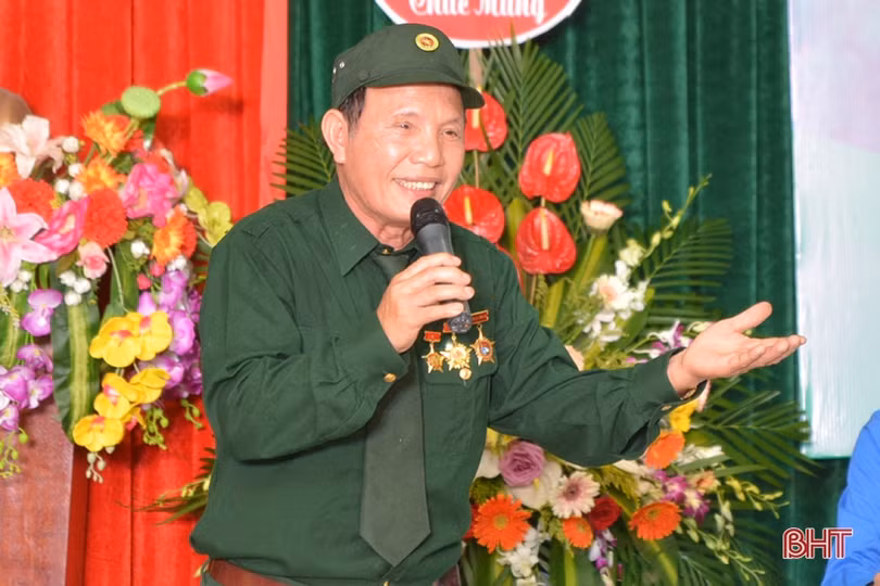 Xúc động cuộc hội ngộ cựu thanh niên xung phong Hà Tĩnh tiêu biểu