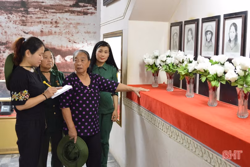 Ngã ba Đồng Lộc - chầm chậm một lối về...