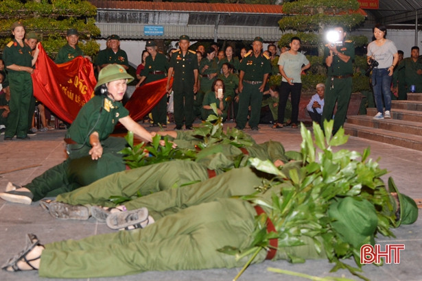 “Hát cho các Chị nghe” ở Ngã ba Đồng Lộc