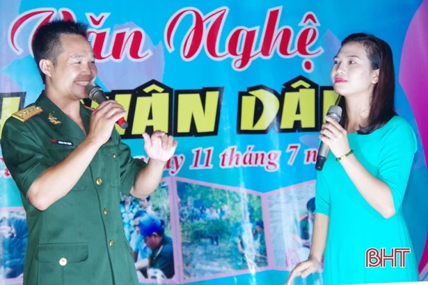 Ấm áp đêm giao lưu văn nghệ thắm tình quân dân ở Cẩm Dương