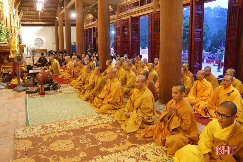 Thiêng liêng Đại lễ cầu siêu các anh hùng liệt sỹ và người dân tử nạn tại Ngã ba Đồng Lộc