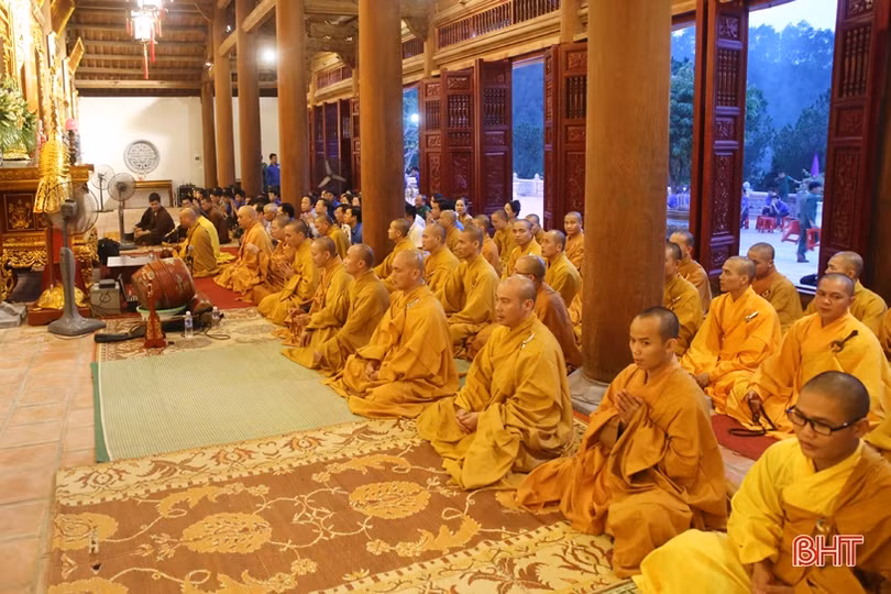 Thiêng liêng Đại lễ cầu siêu các anh hùng liệt sỹ và người dân tử nạn tại Ngã ba Đồng Lộc