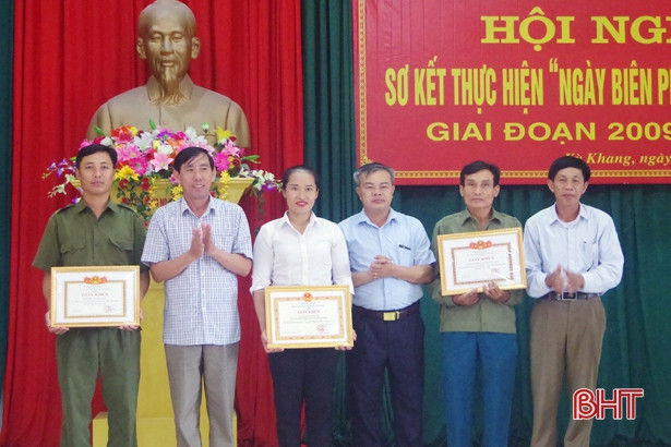 3 xã ven biển Kỳ Anh chung tay xây dựng thế trận biên phòng vững chắc