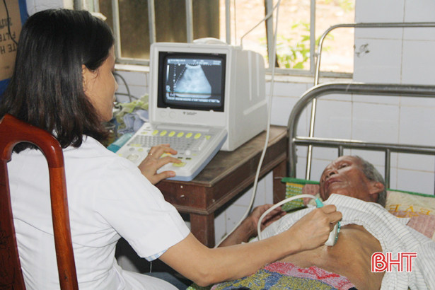 Khám và cấp thuốc miễn phí cho 209 đối tượng chính sách xã Kim Lộc