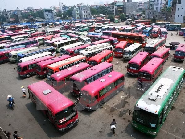 Tăng cường kiểm tra, xử lý dứt điểm vấn nạn xe “dù” bến “cóc” ảnh 1