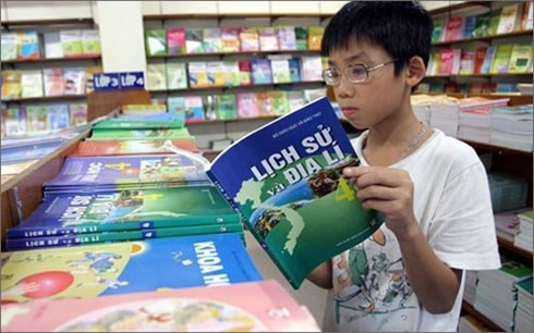 Hãy mang đến cho thế hệ trẻ giá trị chân thực của lịch sử dân tộc! ảnh 2 Hãy mang đến cho thế hệ trẻ giá trị chân thực của lịch sử dân tộc! ảnh 2