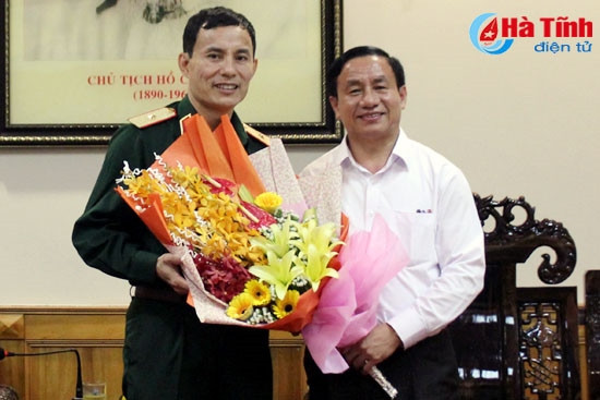Thường trực Tỉnh ủy Hà Tĩnh chúc mừng Thiếu tướng Đậu Đình Đoàn ảnh 2