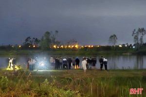 Lật thuyền khi đánh cá, 1 người mất tích